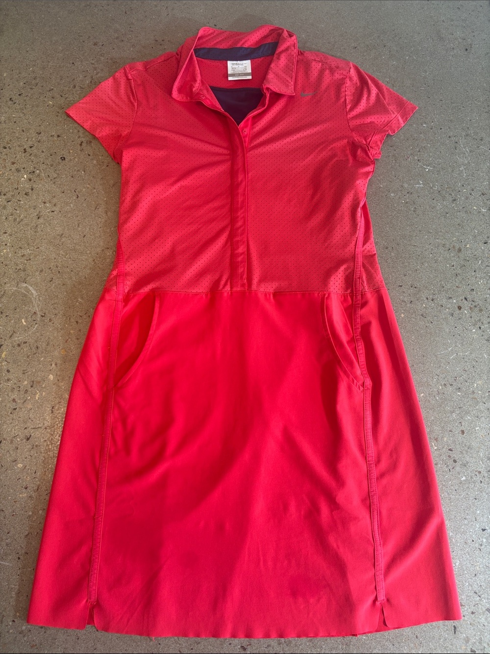 Nike Golf Tour Performance Dri-FIT Red Golf Dress / Size 6